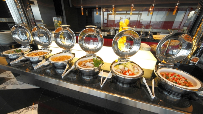 【感動夜景レストラン】横浜旅行の思い出に！ゴールデンウィークスペシャルディナーブッフェ 2食付